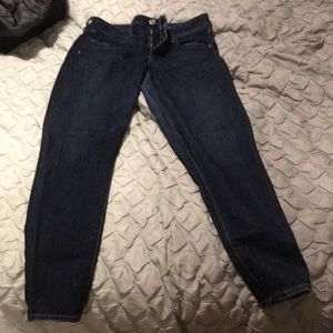 AE high rise Jegging size 8 Short